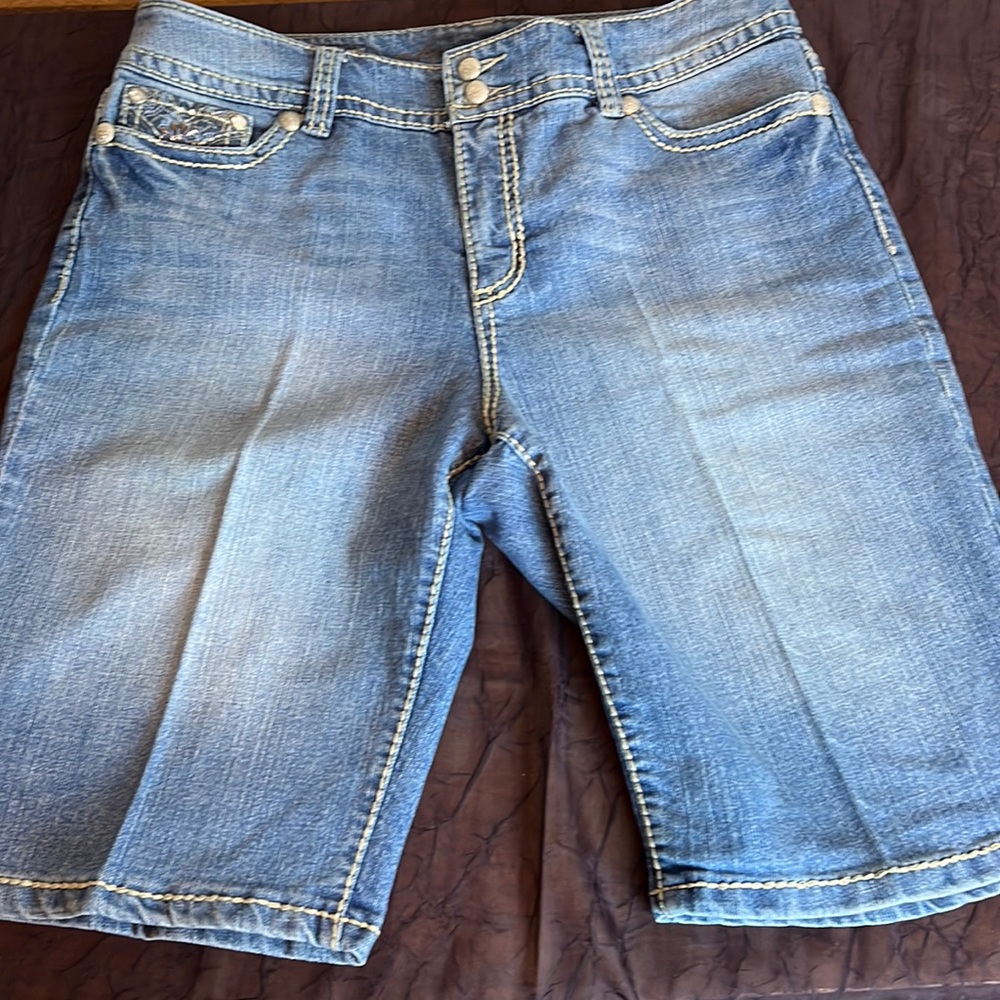 Blingy Code Blue Annette Bermuda Shorts Size 12